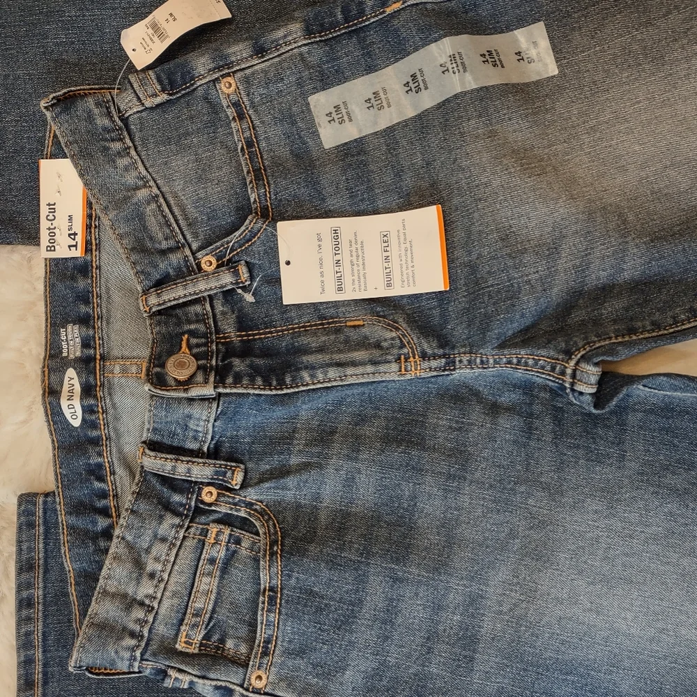 NEW Old Navy Boot Cut Jeans - Picture 9 of 16